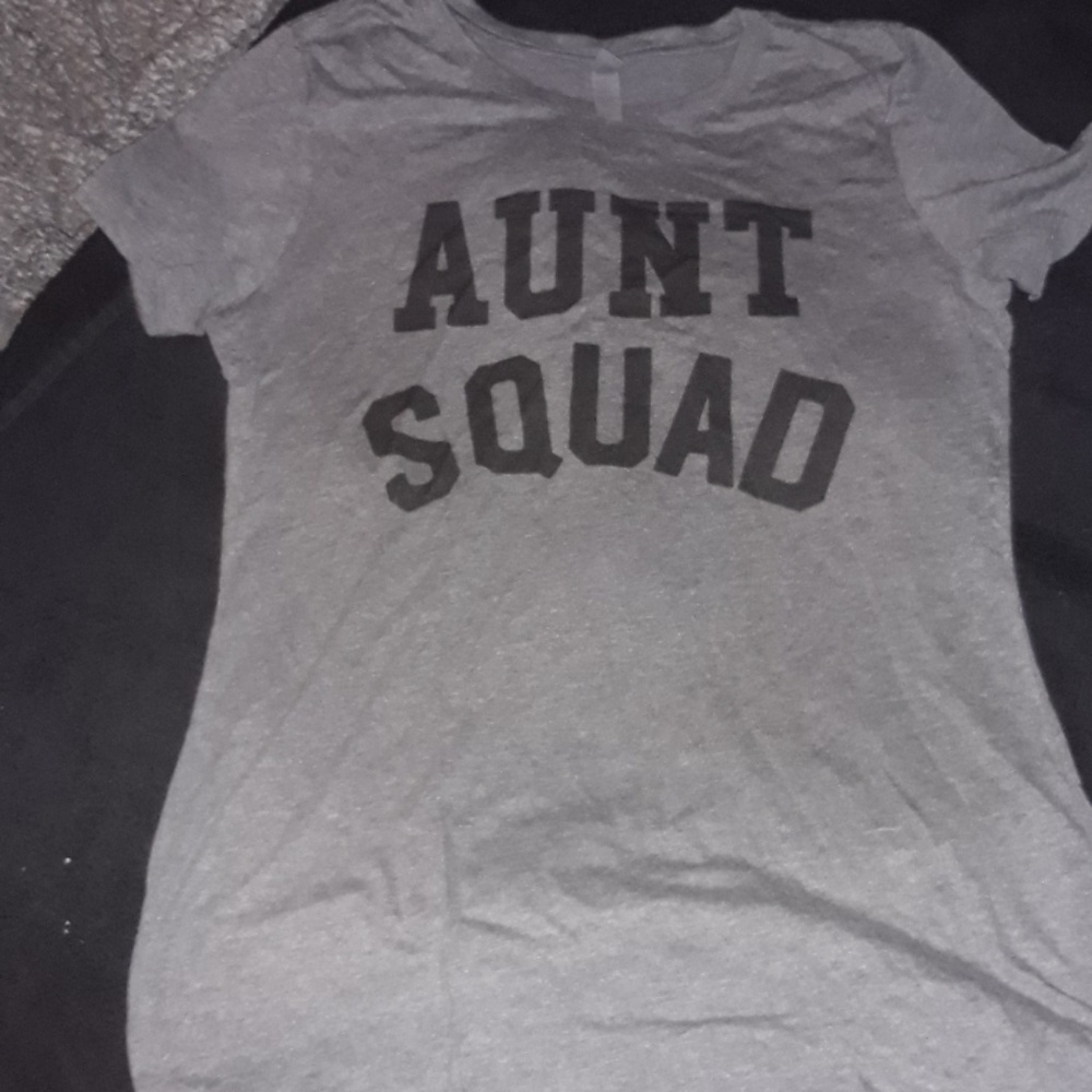"AUNT SQUAD" NEXT LEVEL APPAREL NWOT TEE
